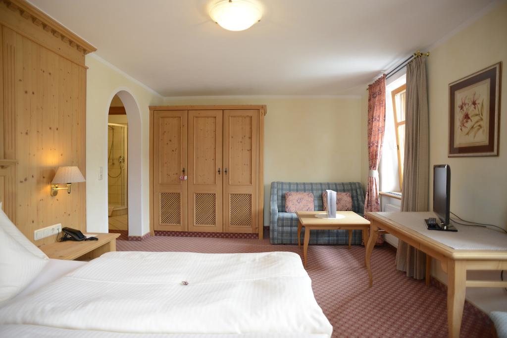 Alpengasthof Zur Post Schattwald Chambre photo